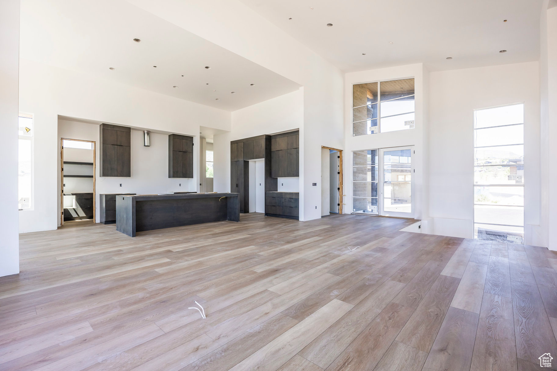 RED LEDGES - Residential