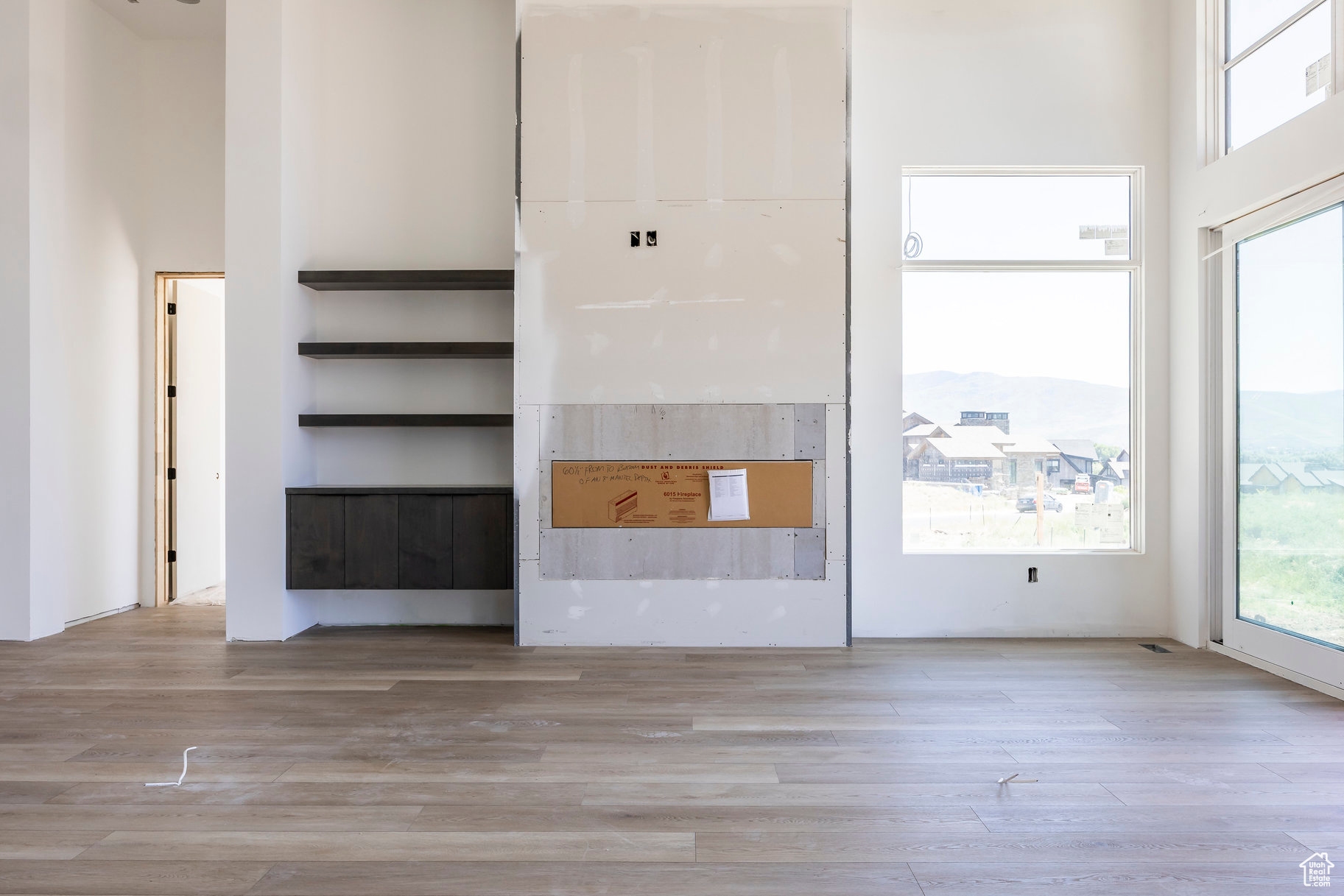 RED LEDGES - Residential