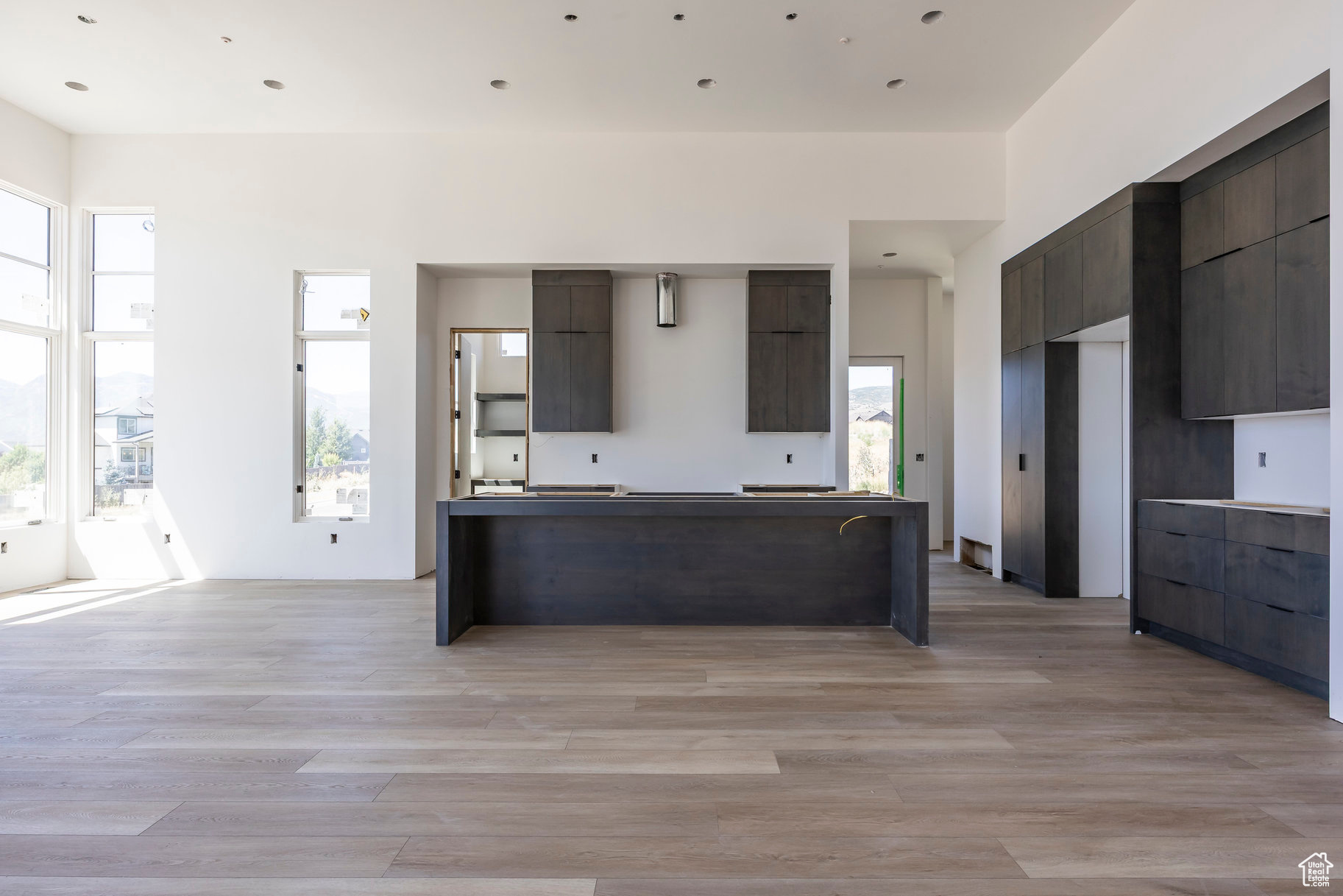 RED LEDGES - Residential