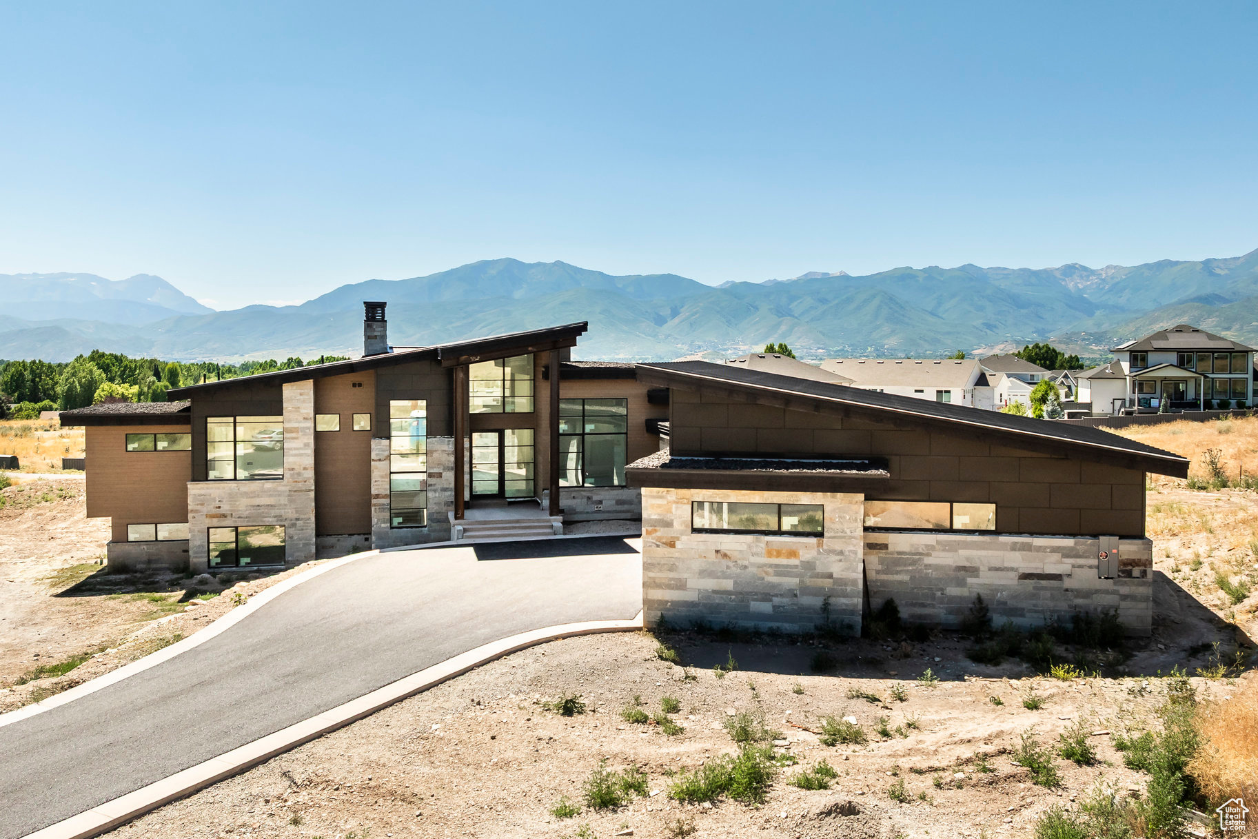 RED LEDGES - Residential