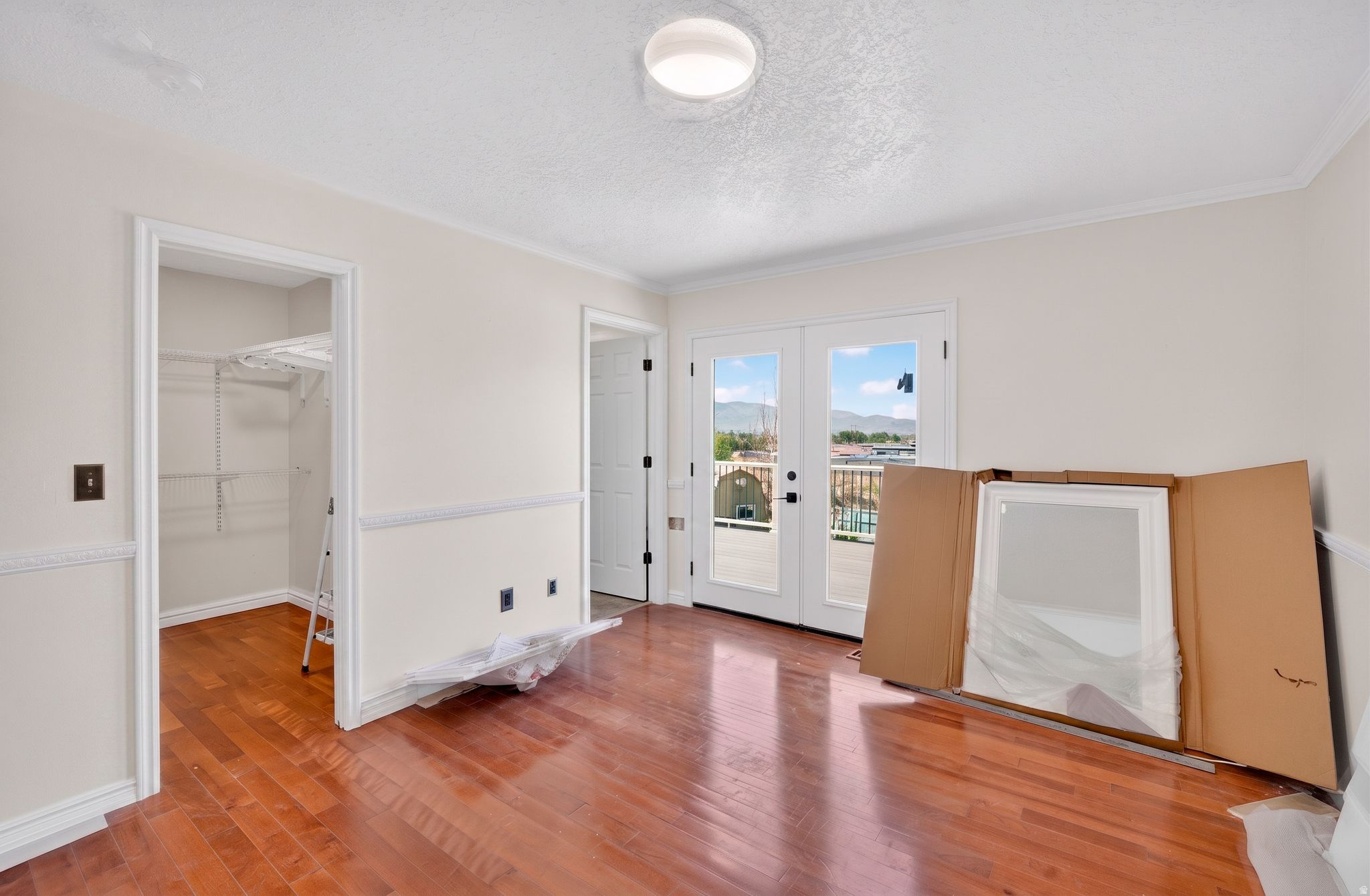 SUNSET ESTATES - Residential