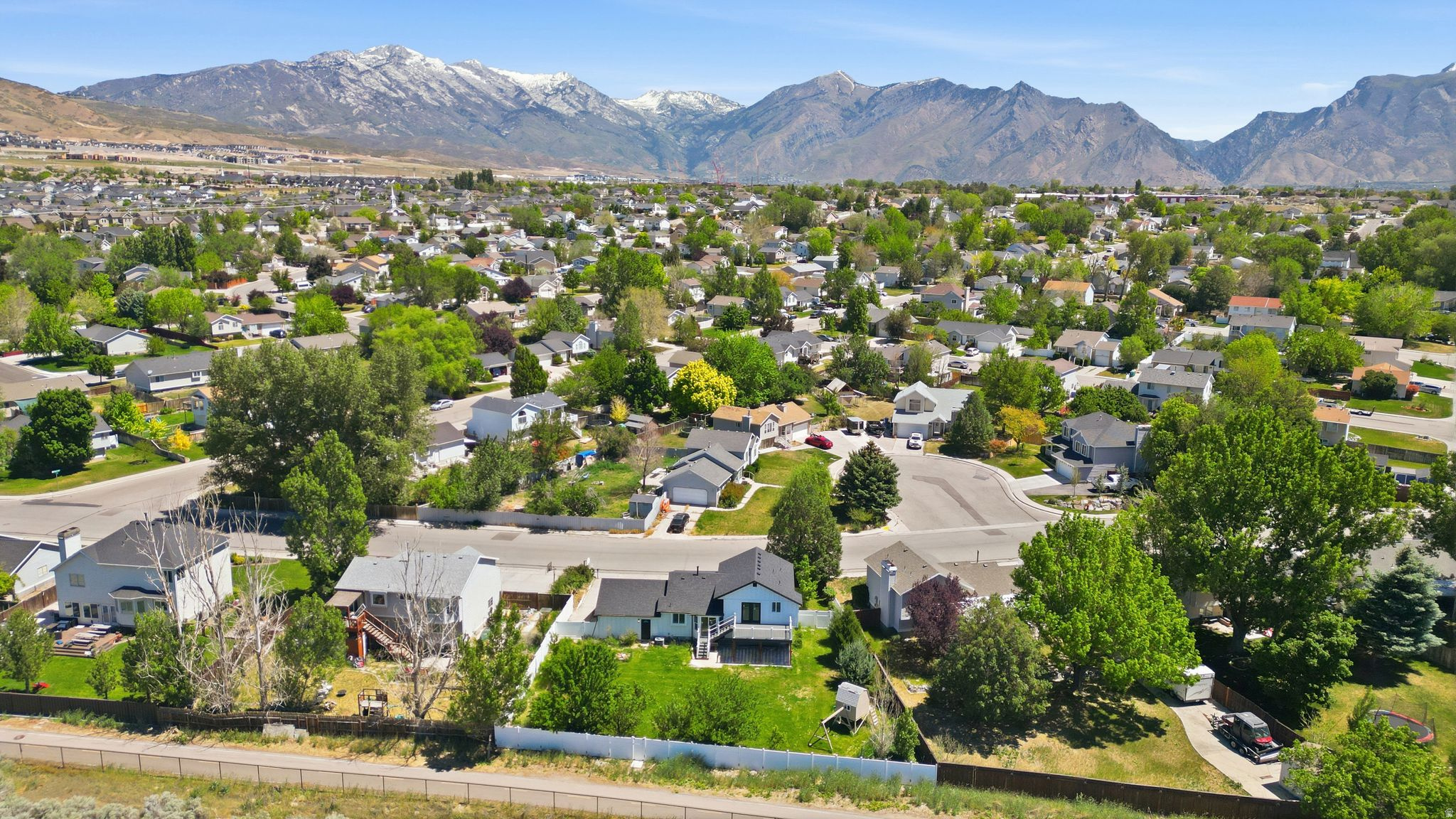 SUNSET ESTATES - Residential