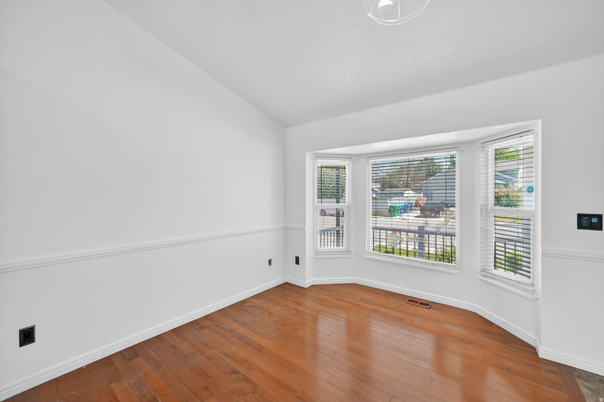 SUNSET ESTATES - Residential