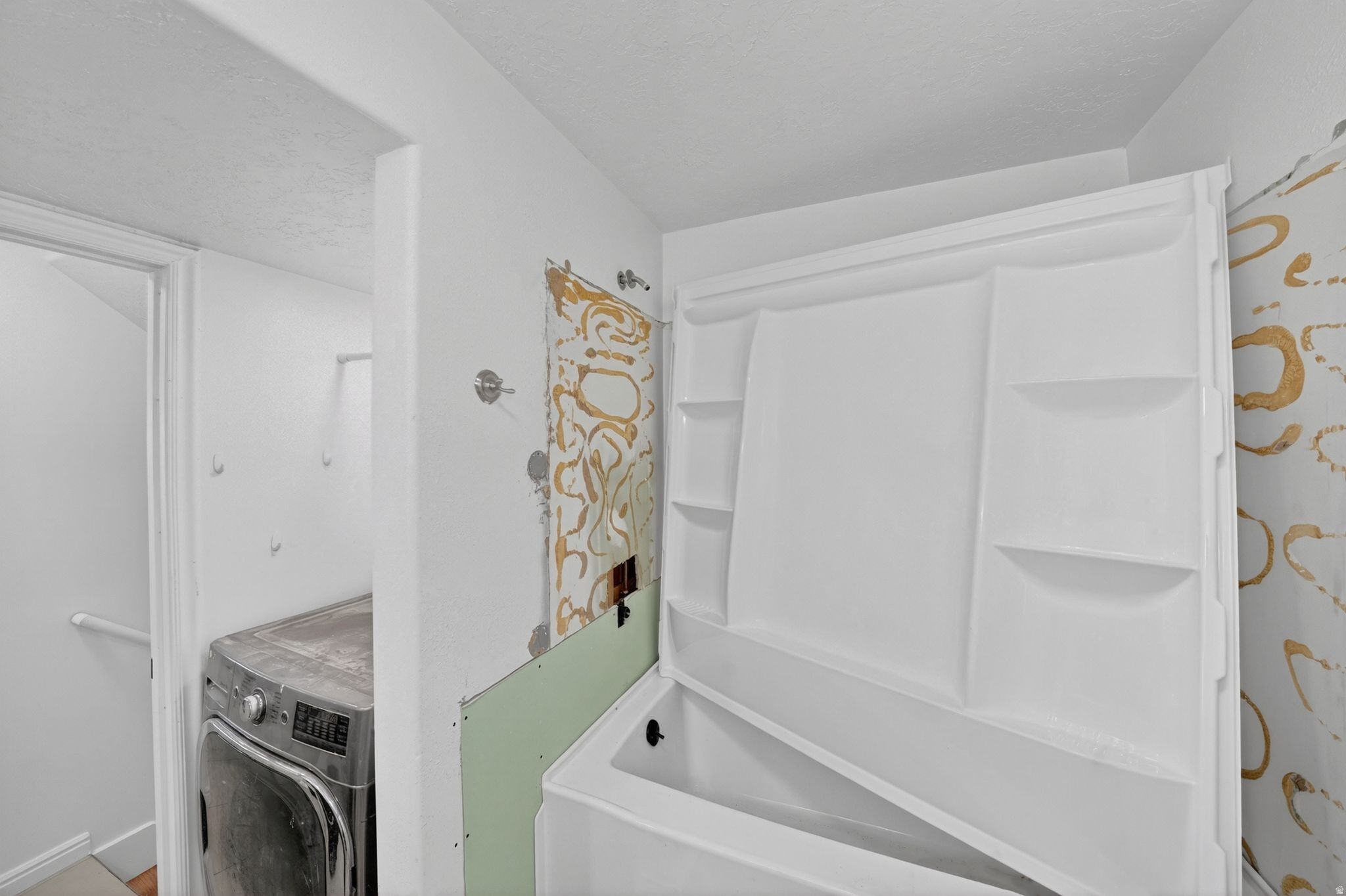 SUNSET ESTATES - Residential