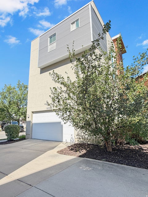 Tiny photo for 10371 S ROARING CREEK LN, South Jordan, UT 84009 (MLS # 2181450)