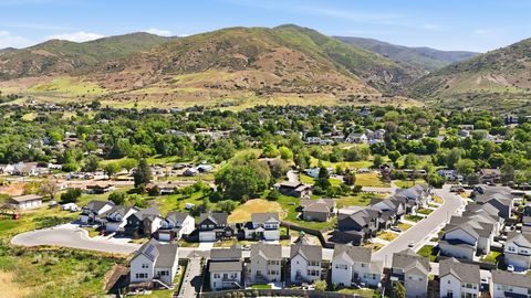 Tiny photo for 915 N EVELYN ST W, Farmington, UT 84025 (MLS # 2158557)