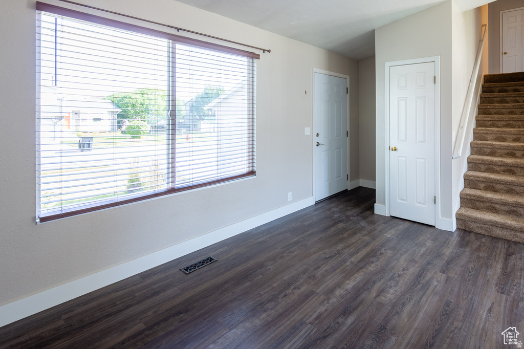 WILLOW BAY #8 - Residential Lease