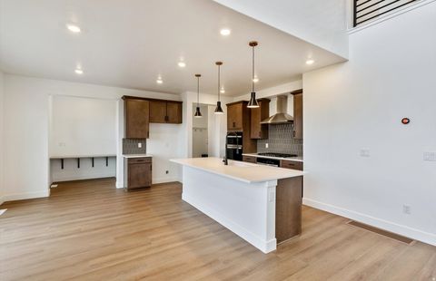 Tiny photo for 1017 E 250 ST S #19, Salem, UT 84653 (MLS # 2127676)