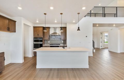 Tiny photo for 1017 E 250 ST S #19, Salem, UT 84653 (MLS # 2127676)