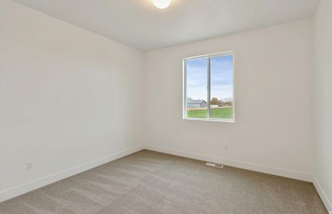 Tiny photo for 1017 E 250 ST S #19, Salem, UT 84653 (MLS # 2127676)