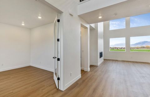 Tiny photo for 1017 E 250 ST S #19, Salem, UT 84653 (MLS # 2127676)