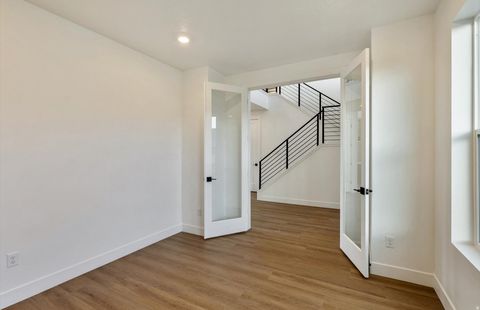 Tiny photo for 1017 E 250 ST S #19, Salem, UT 84653 (MLS # 2127676)