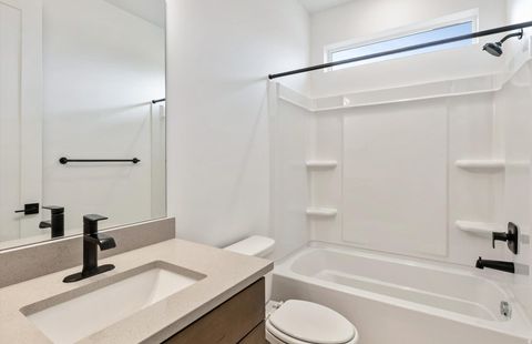 Tiny photo for 1017 E 250 ST S #19, Salem, UT 84653 (MLS # 2127676)