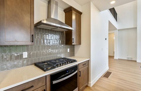 Tiny photo for 1017 E 250 ST S #19, Salem, UT 84653 (MLS # 2127676)