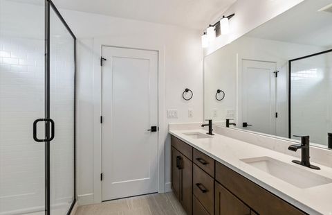 Tiny photo for 1017 E 250 ST S #19, Salem, UT 84653 (MLS # 2127676)