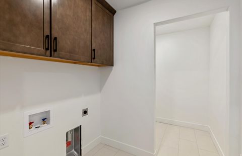 Tiny photo for 1017 E 250 ST S #19, Salem, UT 84653 (MLS # 2127676)