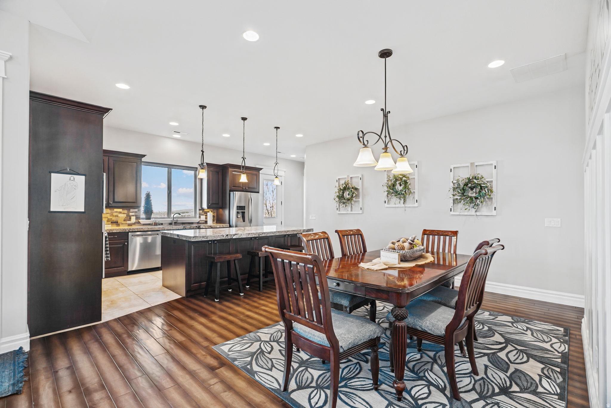 ARROWHEAD ESTATES - Residential