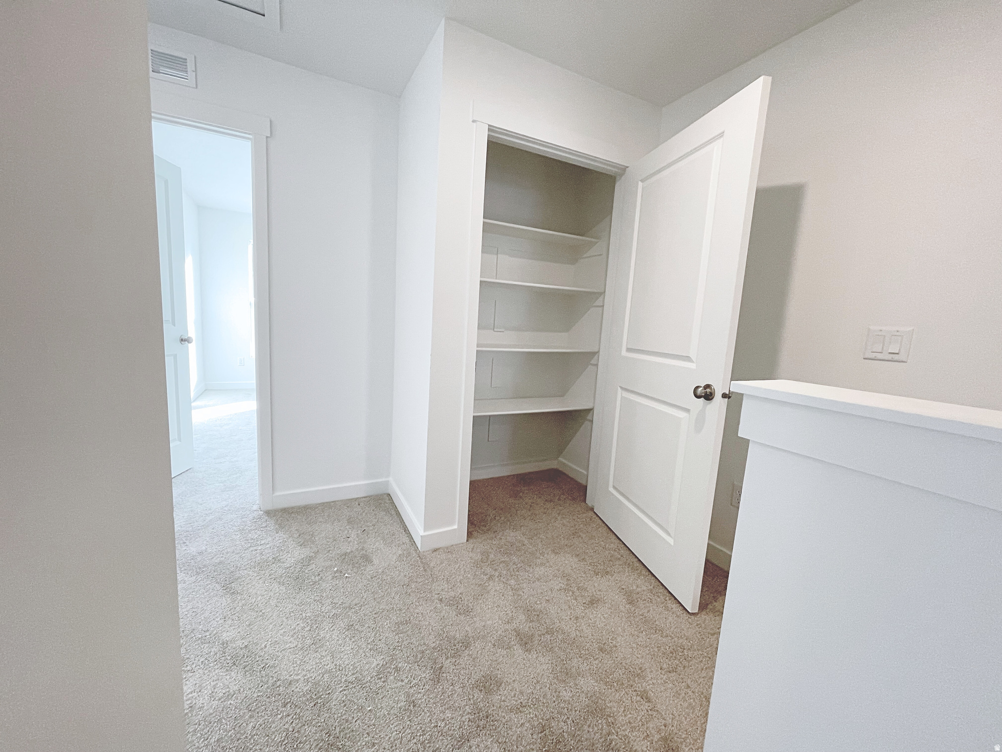 BEACON POINTE - Residential