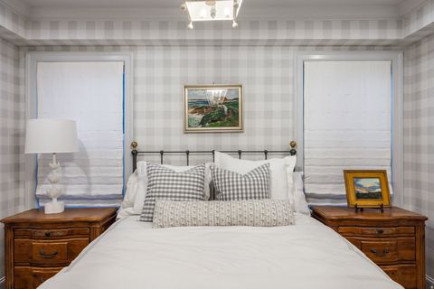 Tiny photo for 4857 S VIEWMONT ST, Holladay, UT 84117 (MLS # 2152512)