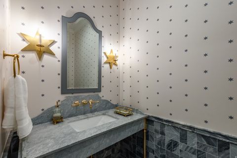 Tiny photo for 4857 S VIEWMONT ST, Holladay, UT 84117 (MLS # 2152512)