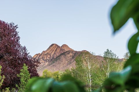 Tiny photo for 4857 S VIEWMONT ST, Holladay, UT 84117 (MLS # 2152512)