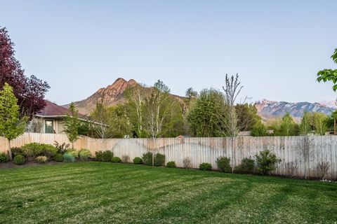 Tiny photo for 4857 S VIEWMONT ST, Holladay, UT 84117 (MLS # 2152512)