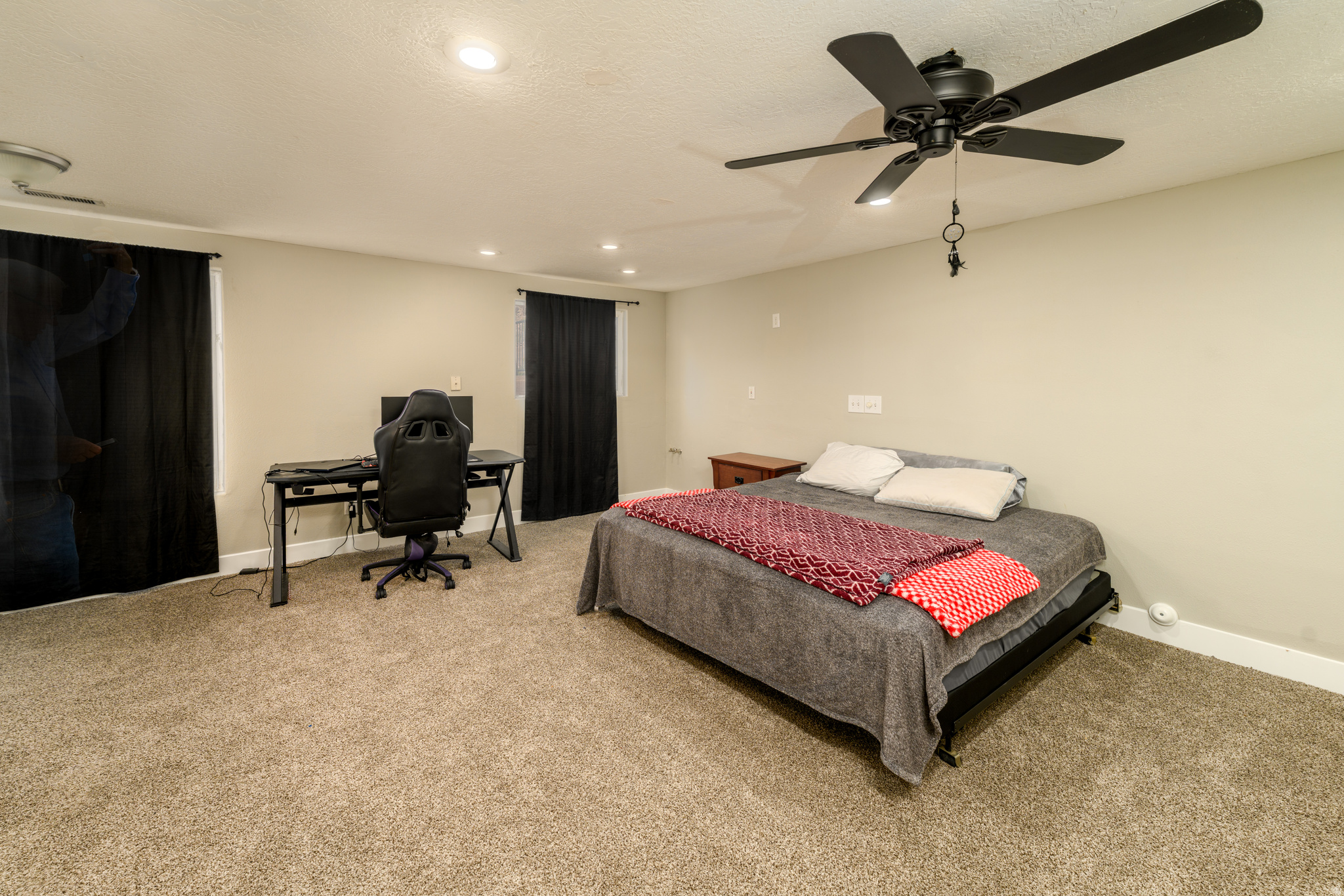 BLOOMINGTON HILLS - Residential