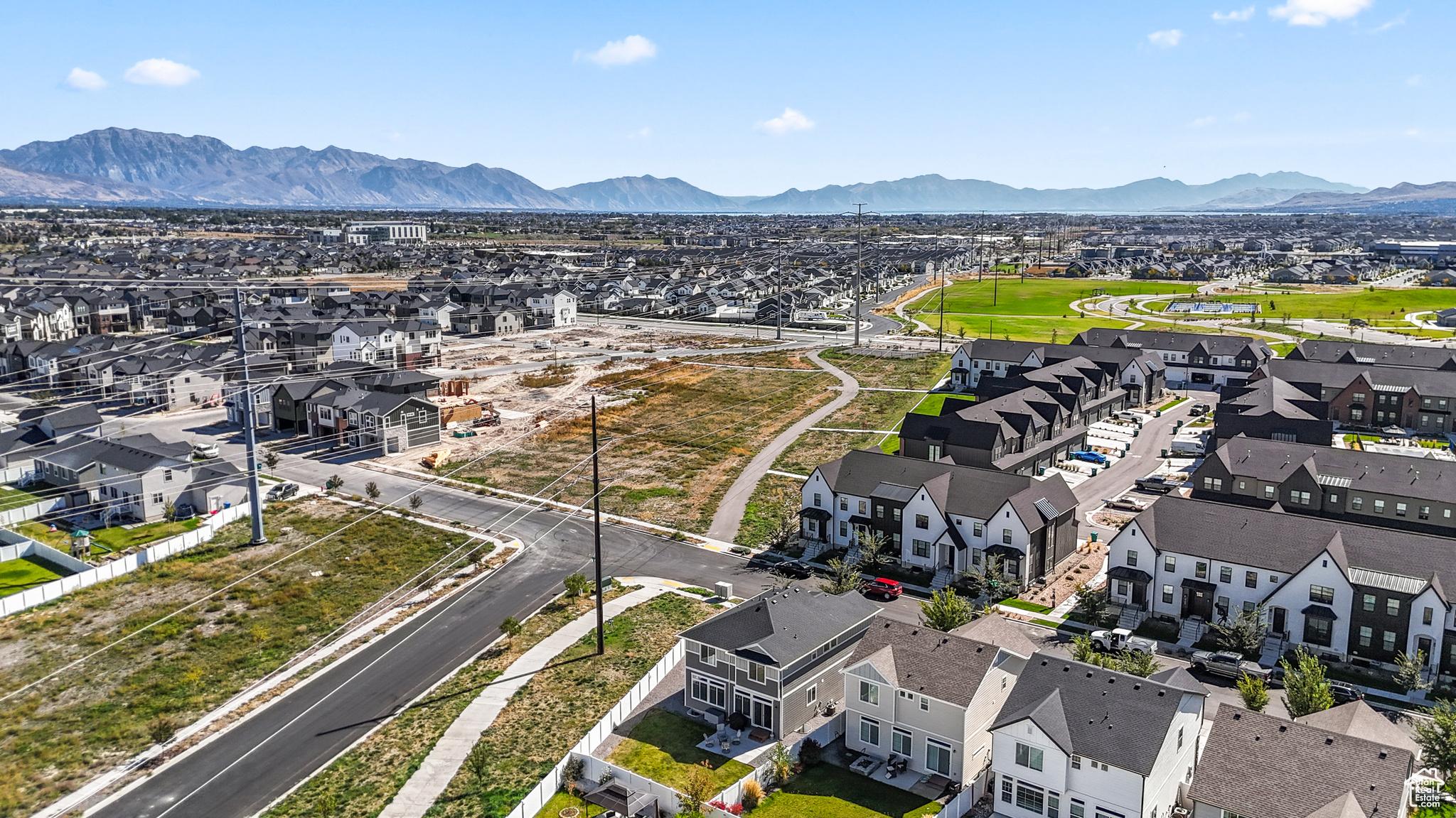HOLBROOK FARMS - Residential