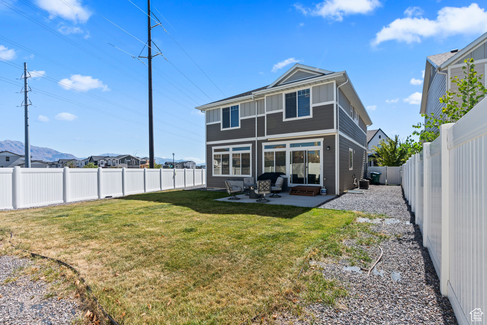 HOLBROOK FARMS - Residential