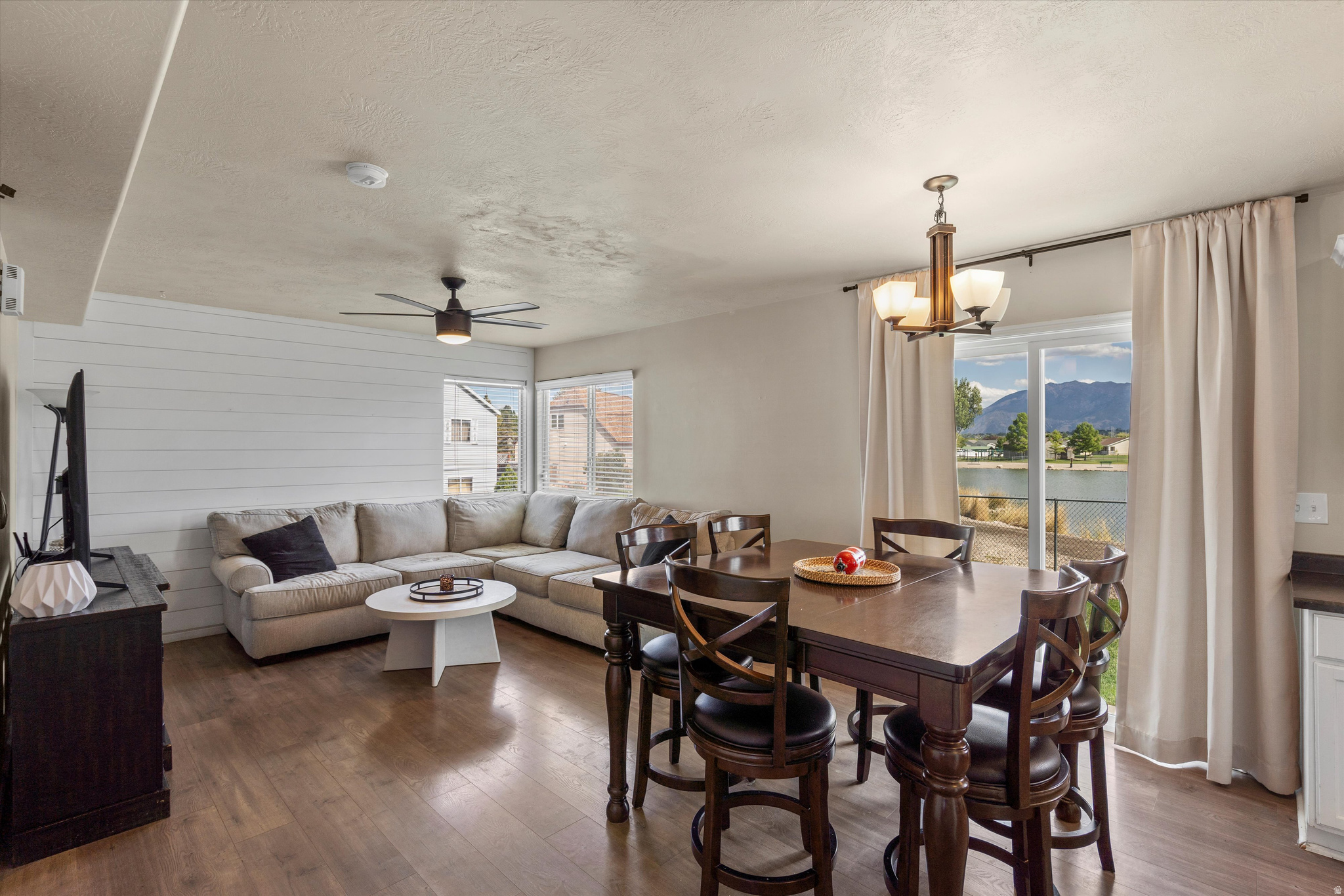 MEADOW CREEK VILLAGE - Residential