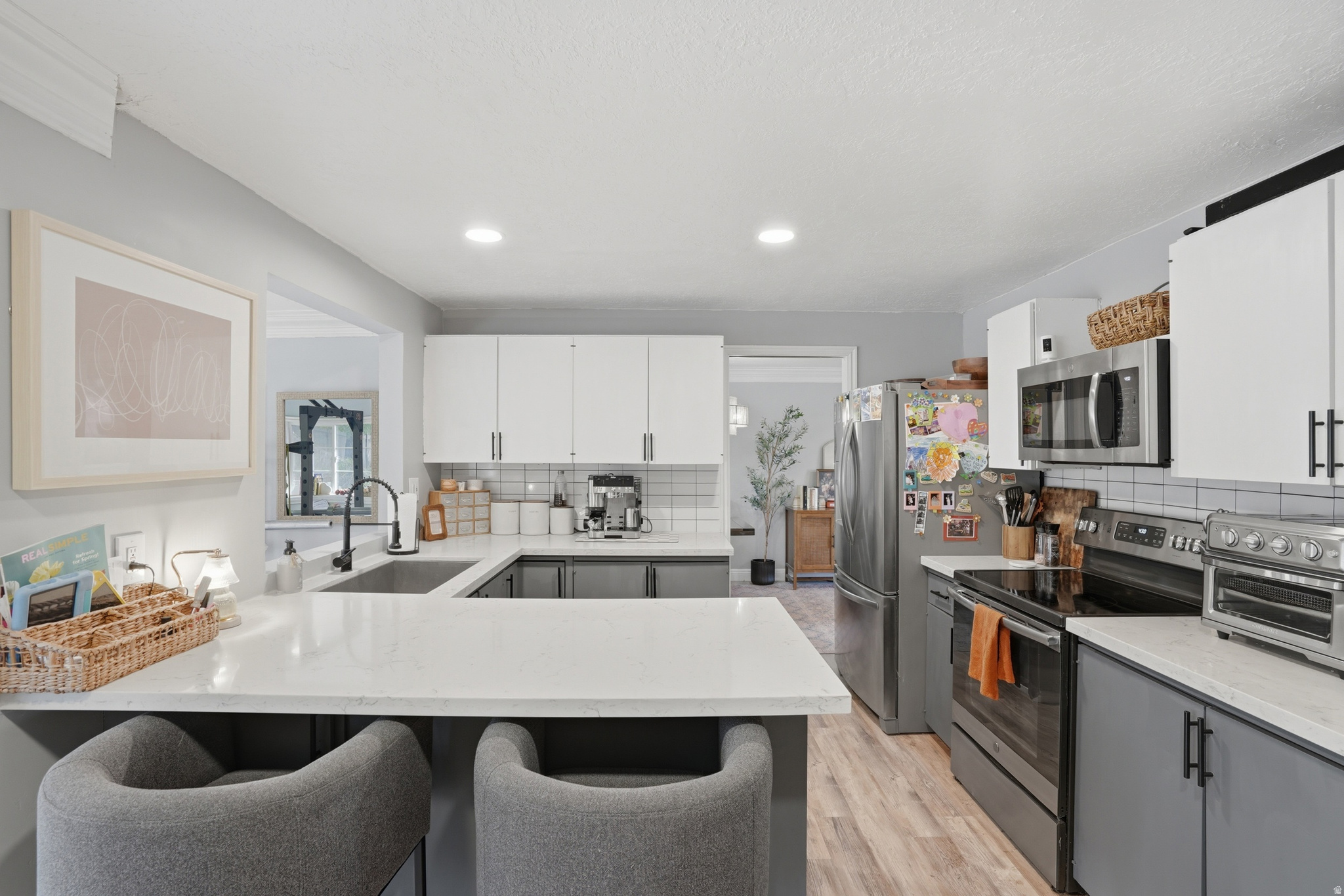 SHADOW VALLEY - Residential