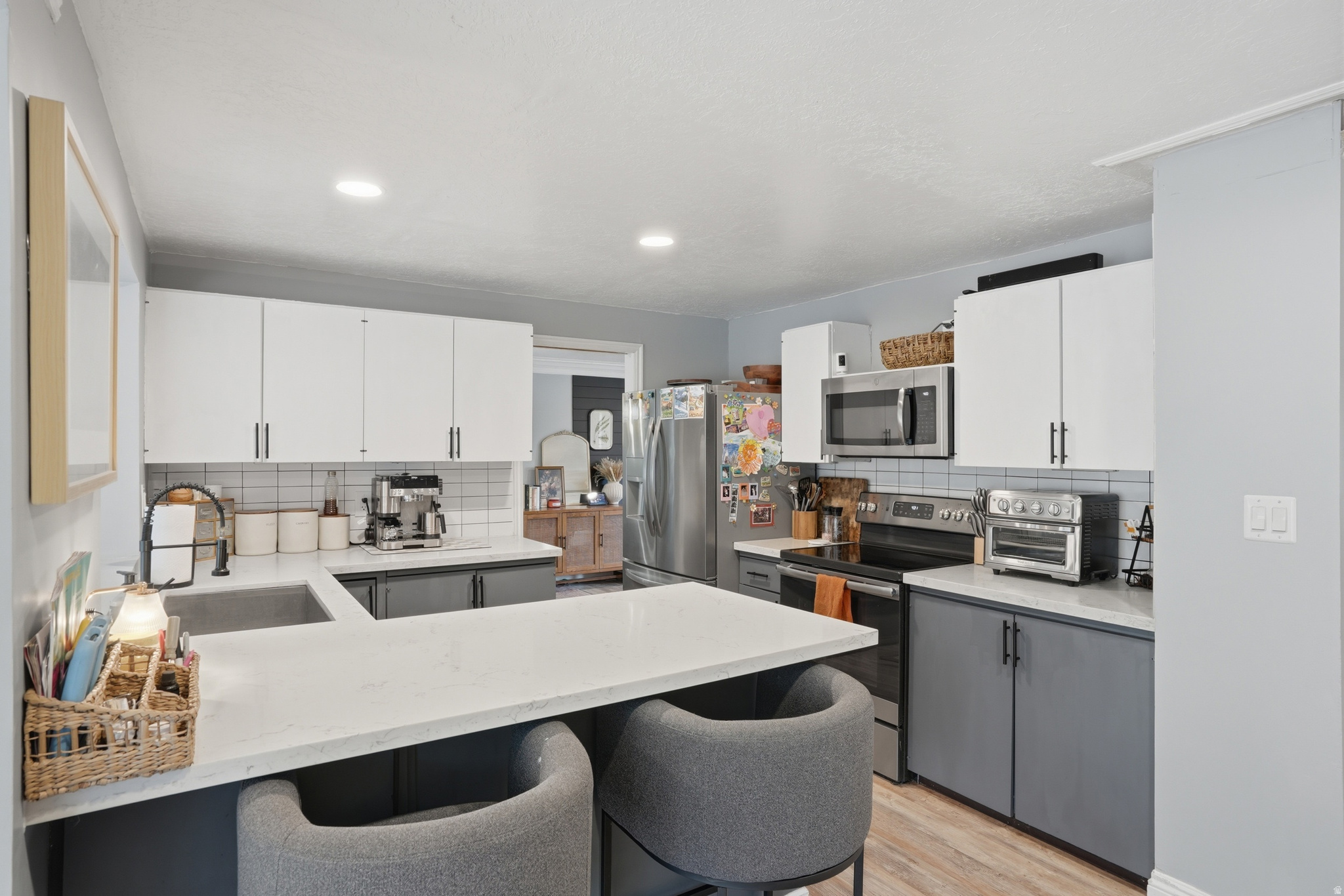 SHADOW VALLEY - Residential