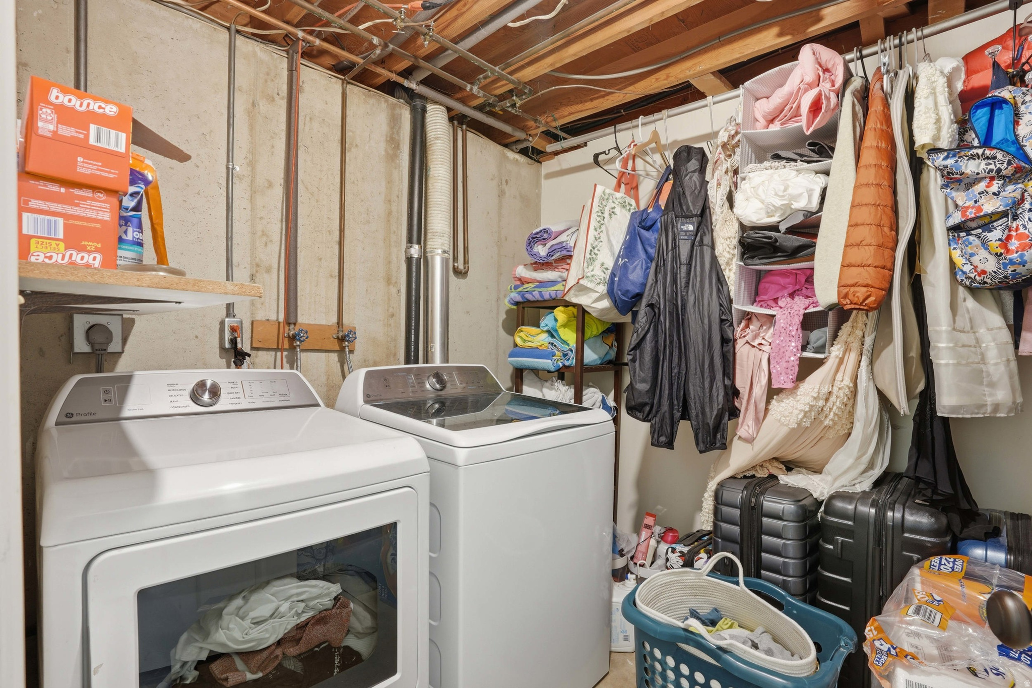 SHADOW VALLEY - Residential