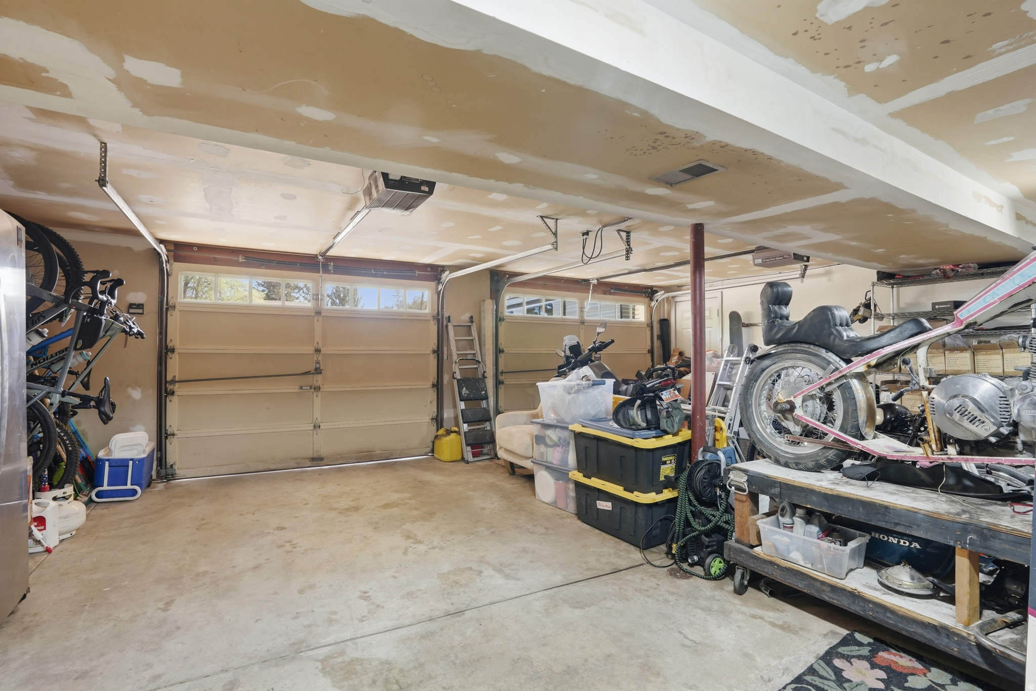 SHADOW VALLEY - Residential