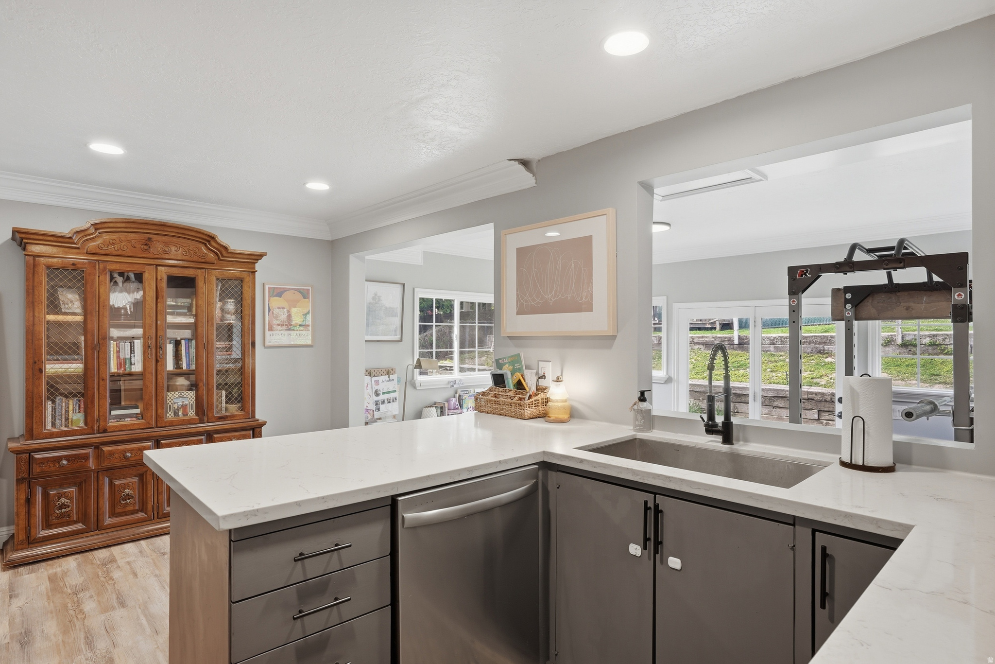 SHADOW VALLEY - Residential