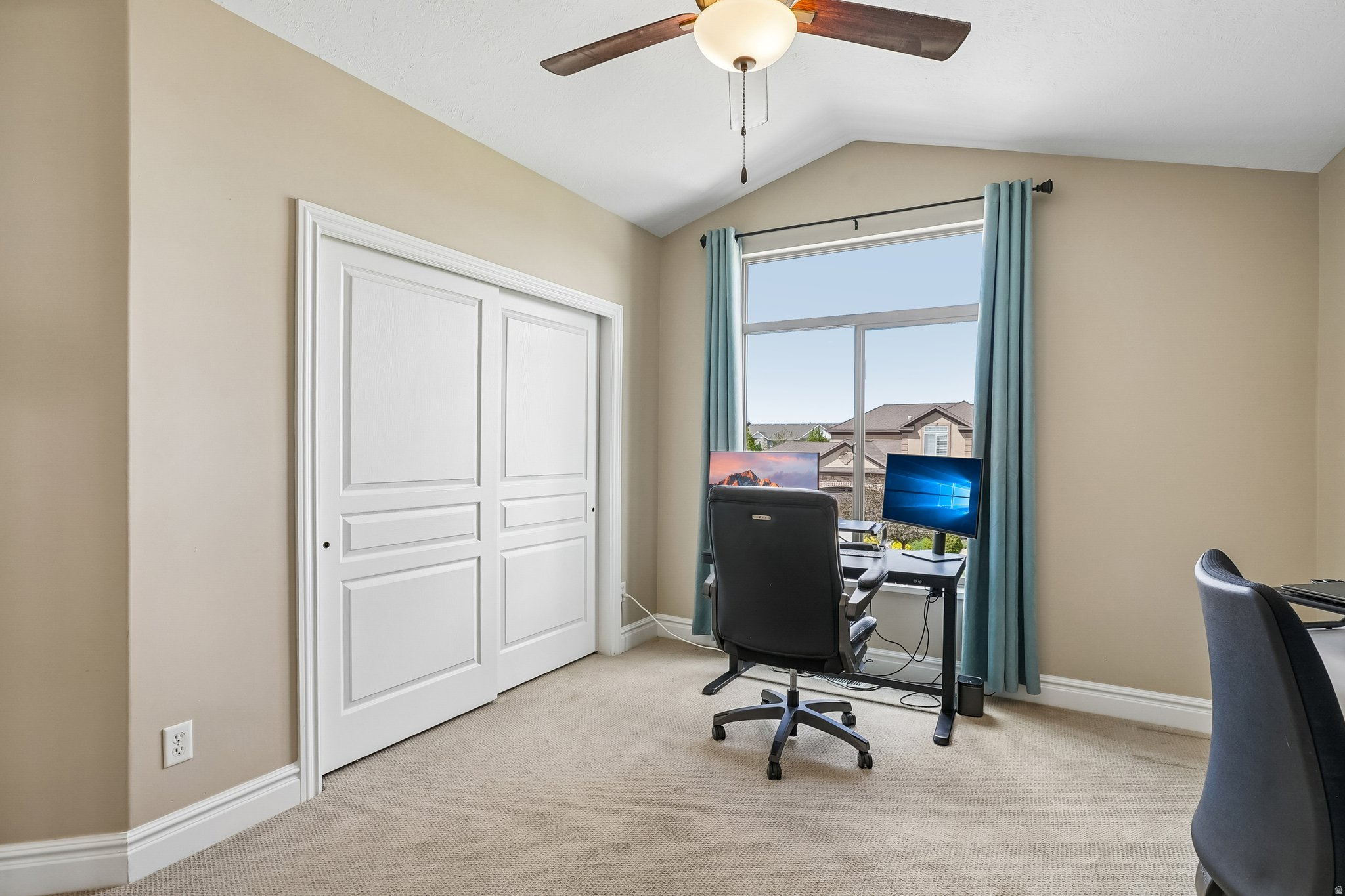 BLOOFIELD ESTATES - Residential