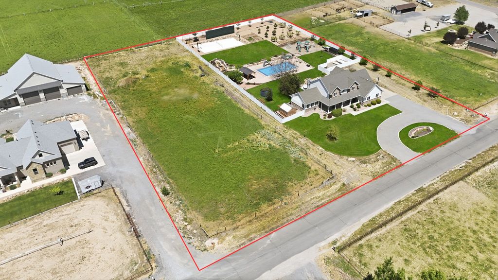 Photo of 70 W 1790 N, Genola, UT 84655 (MLS # 2158566)
