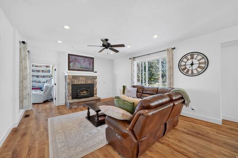 Tiny photo for 70 W 1790 N, Genola, UT 84655 (MLS # 2158566)