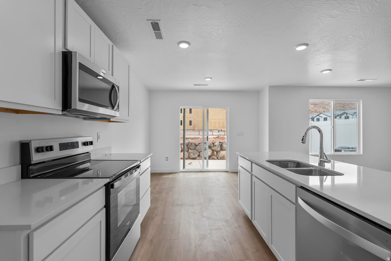 LONG VALLEY - Residential