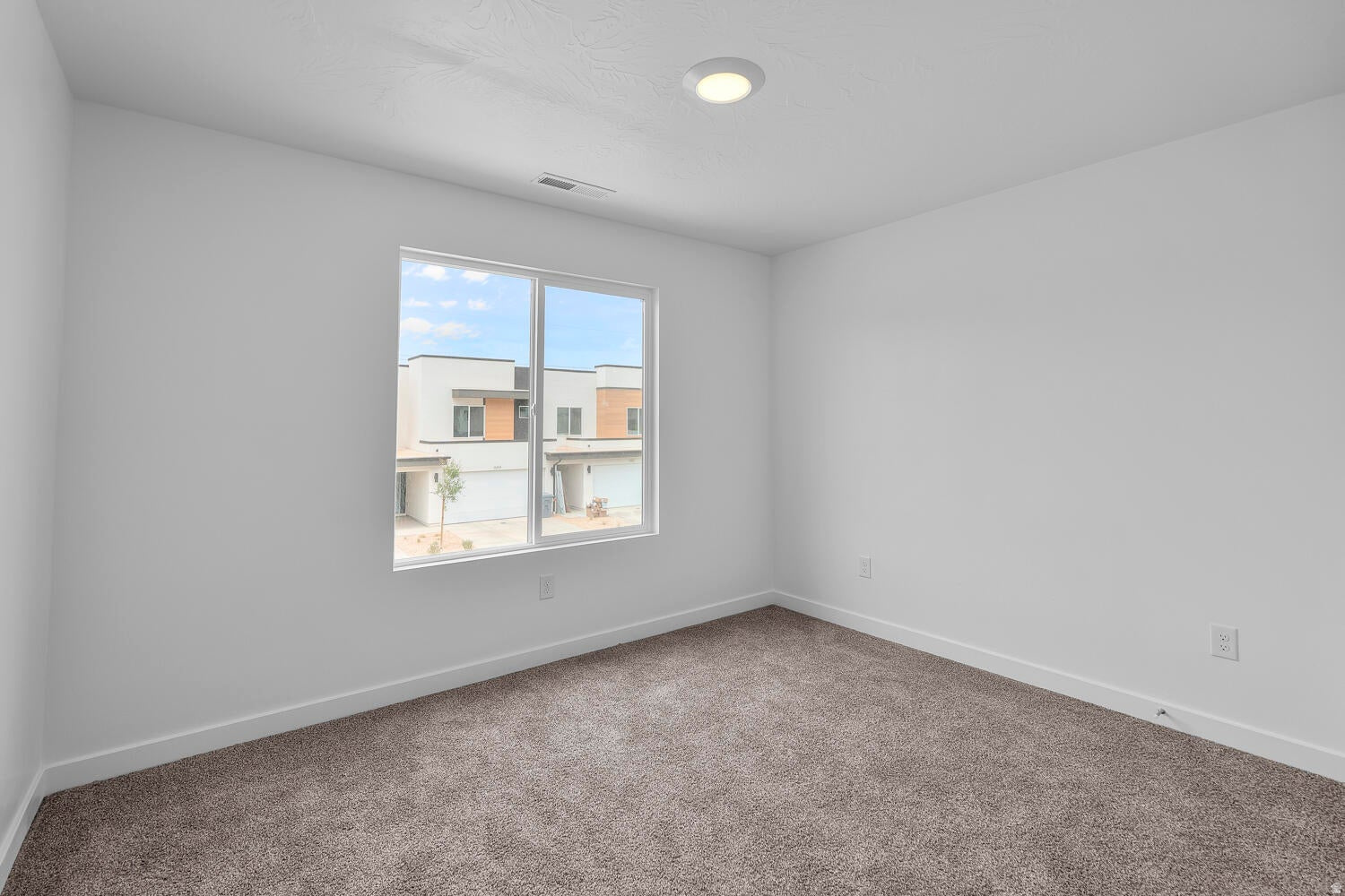 LONG VALLEY - Residential