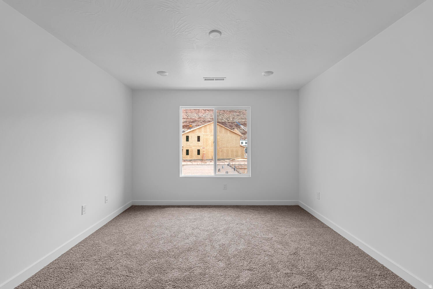 LONG VALLEY - Residential