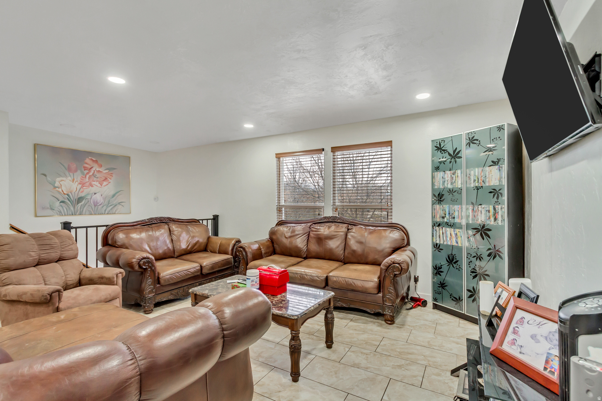 SUNDOWN - Residential