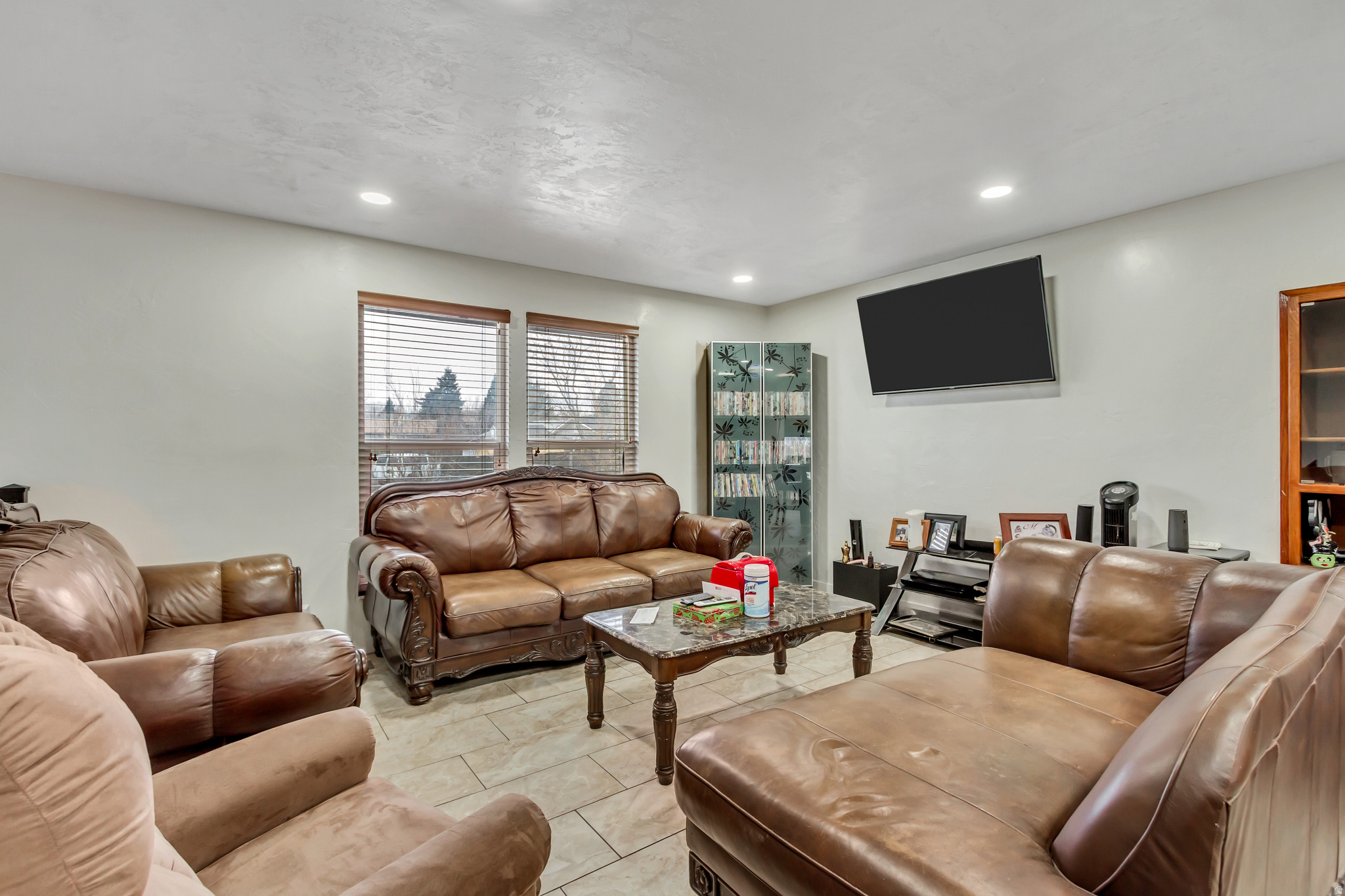 SUNDOWN - Residential