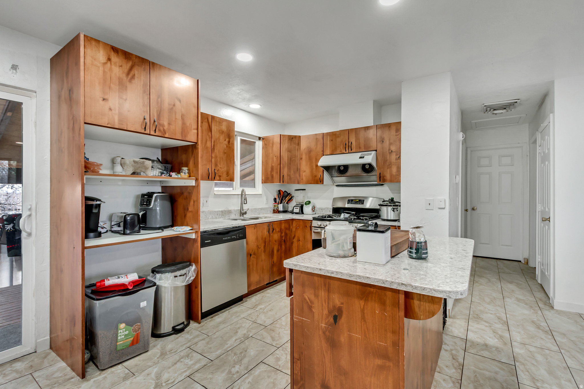 SUNDOWN - Residential