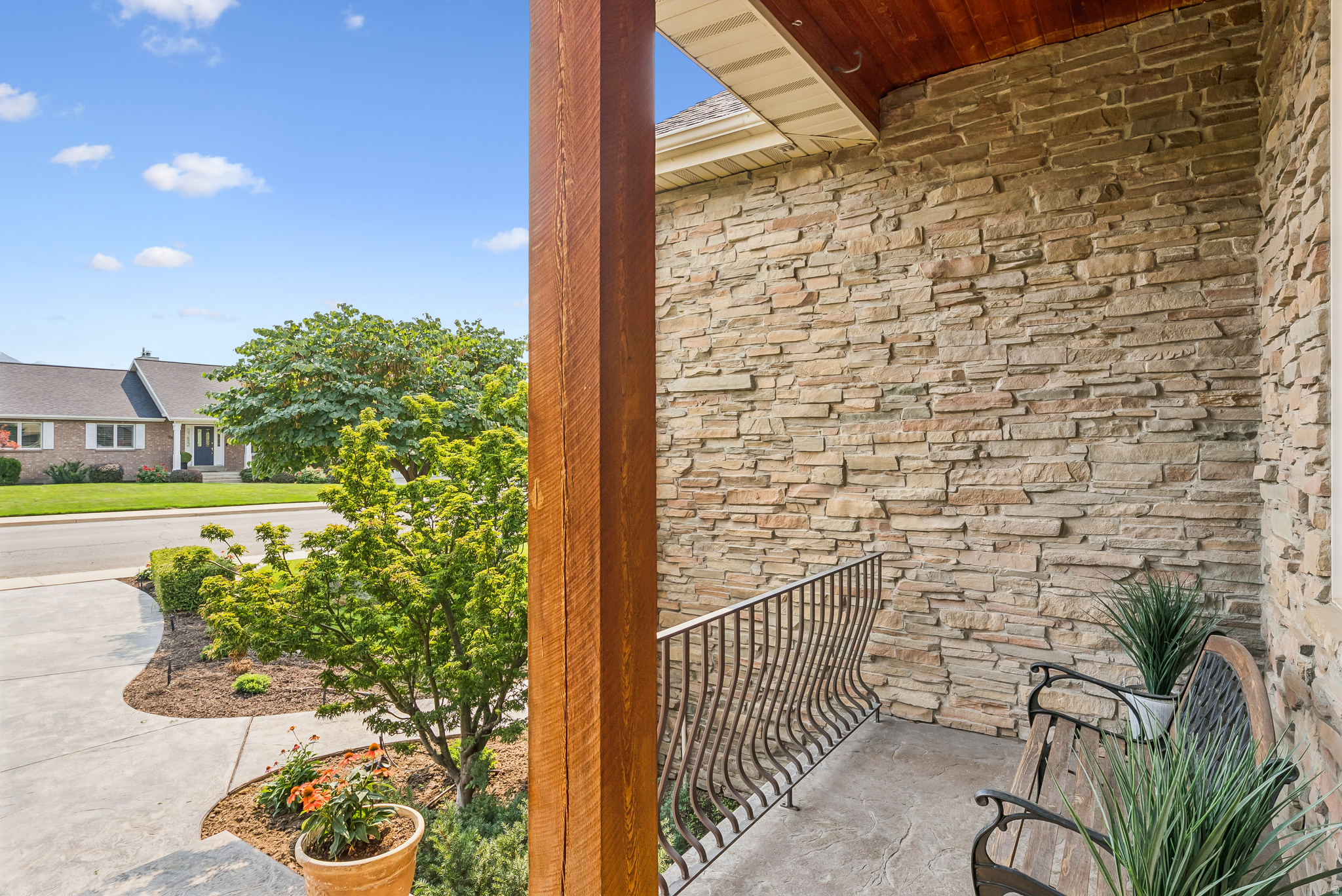 ALPINE COUNTRY - Residential