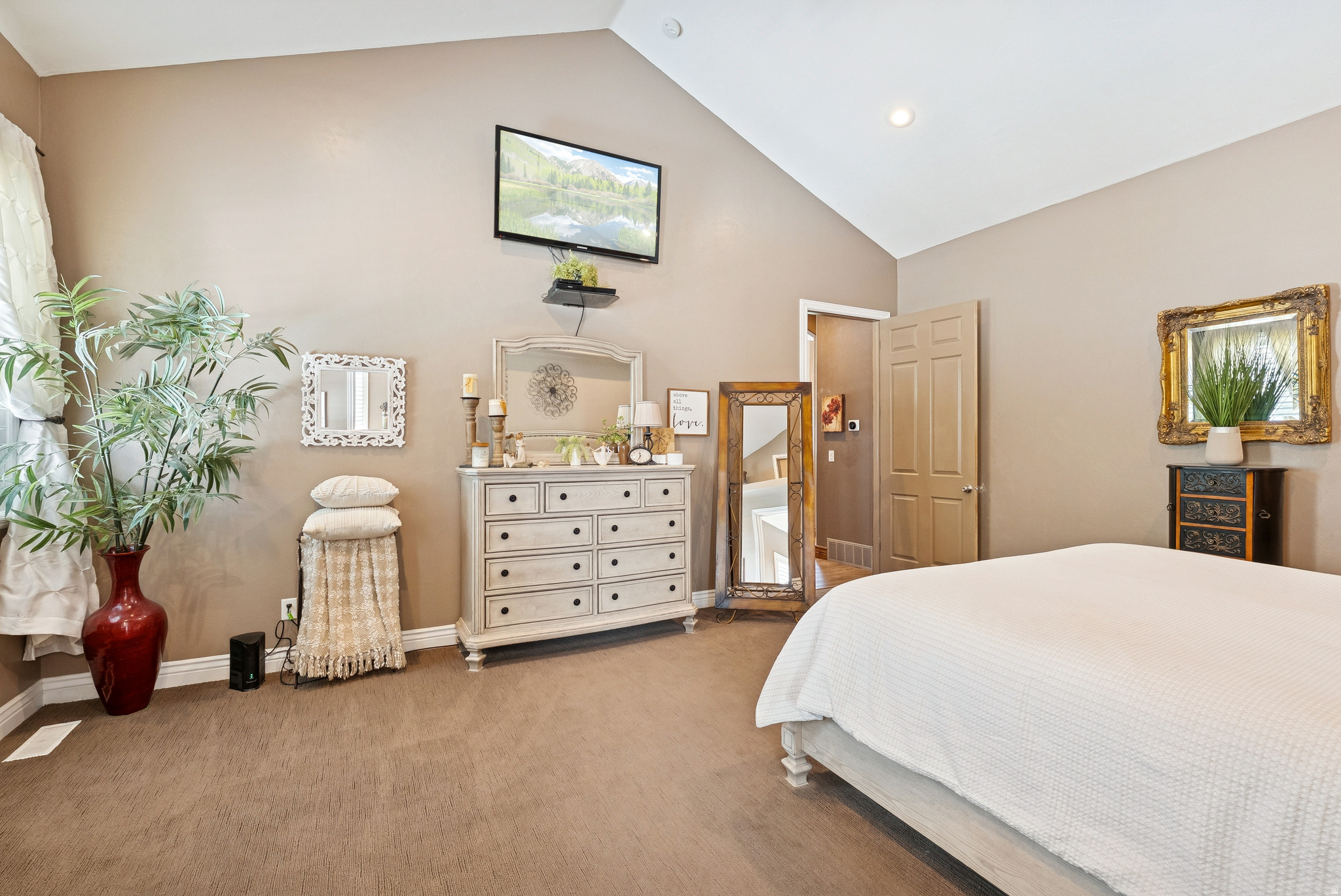 ALPINE COUNTRY - Residential