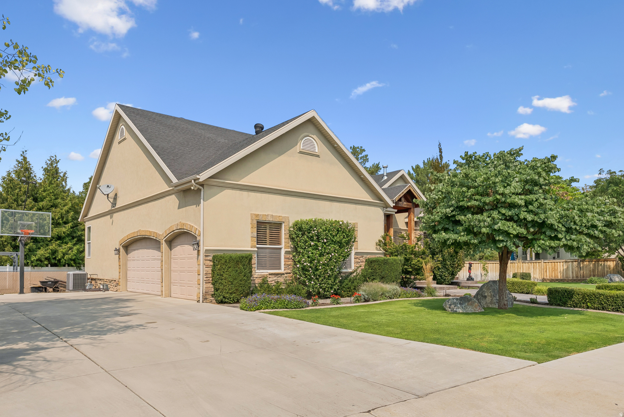 ALPINE COUNTRY - Residential