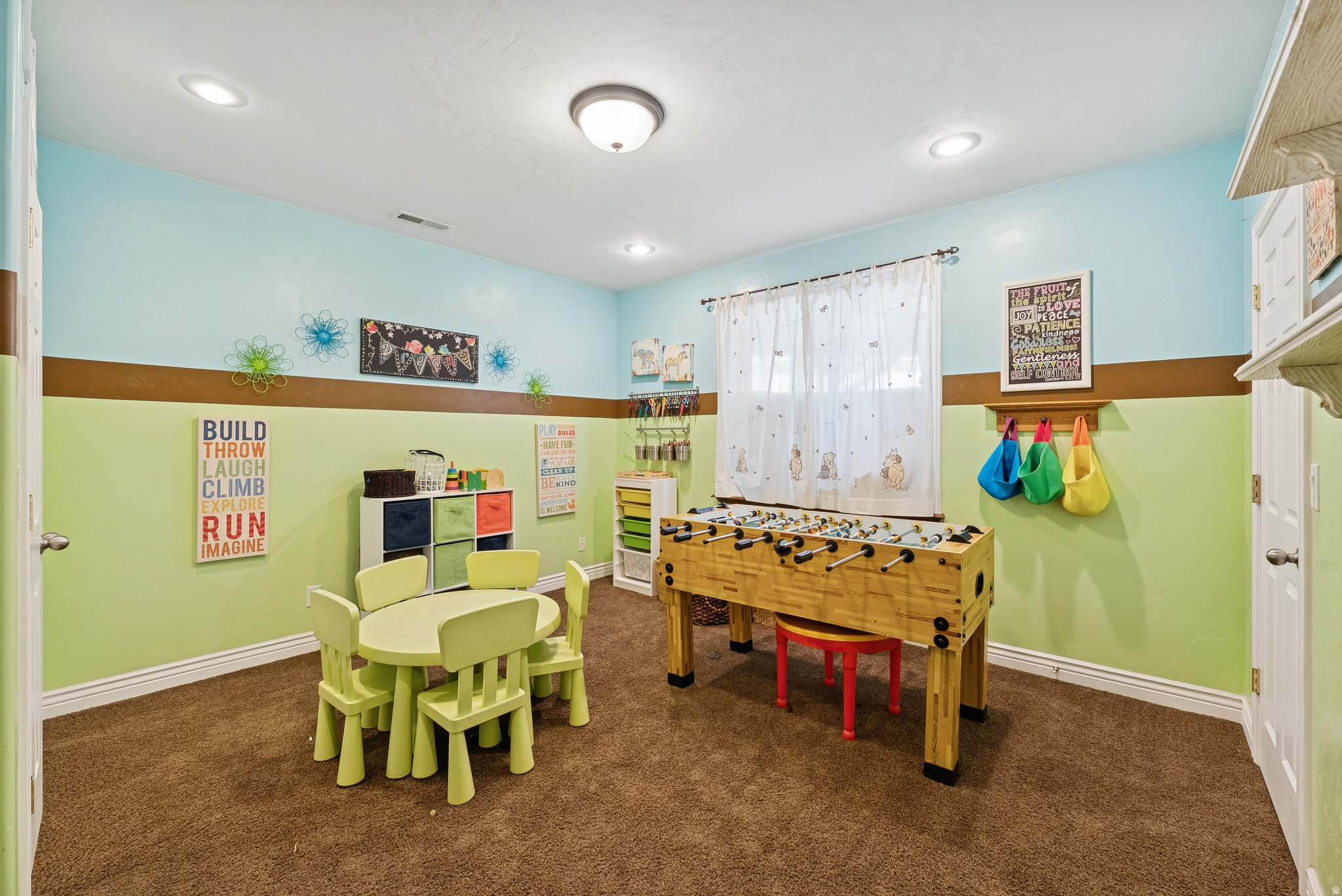 ALPINE COUNTRY - Residential