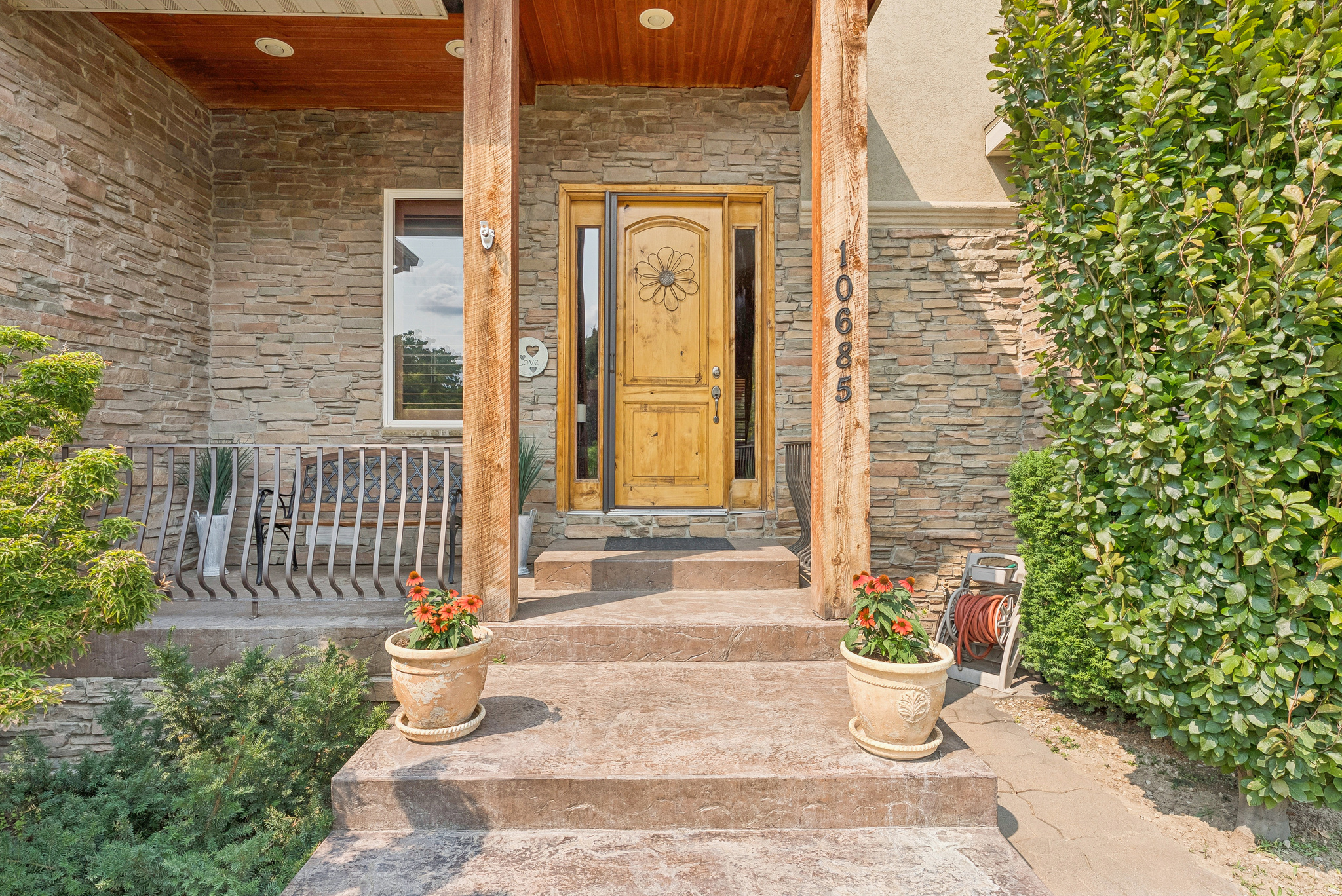 ALPINE COUNTRY - Residential