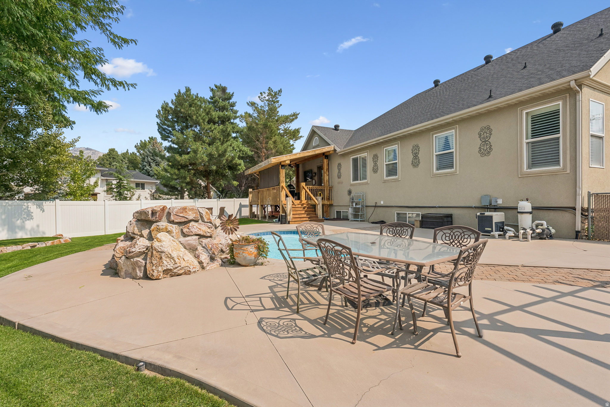 ALPINE COUNTRY - Residential